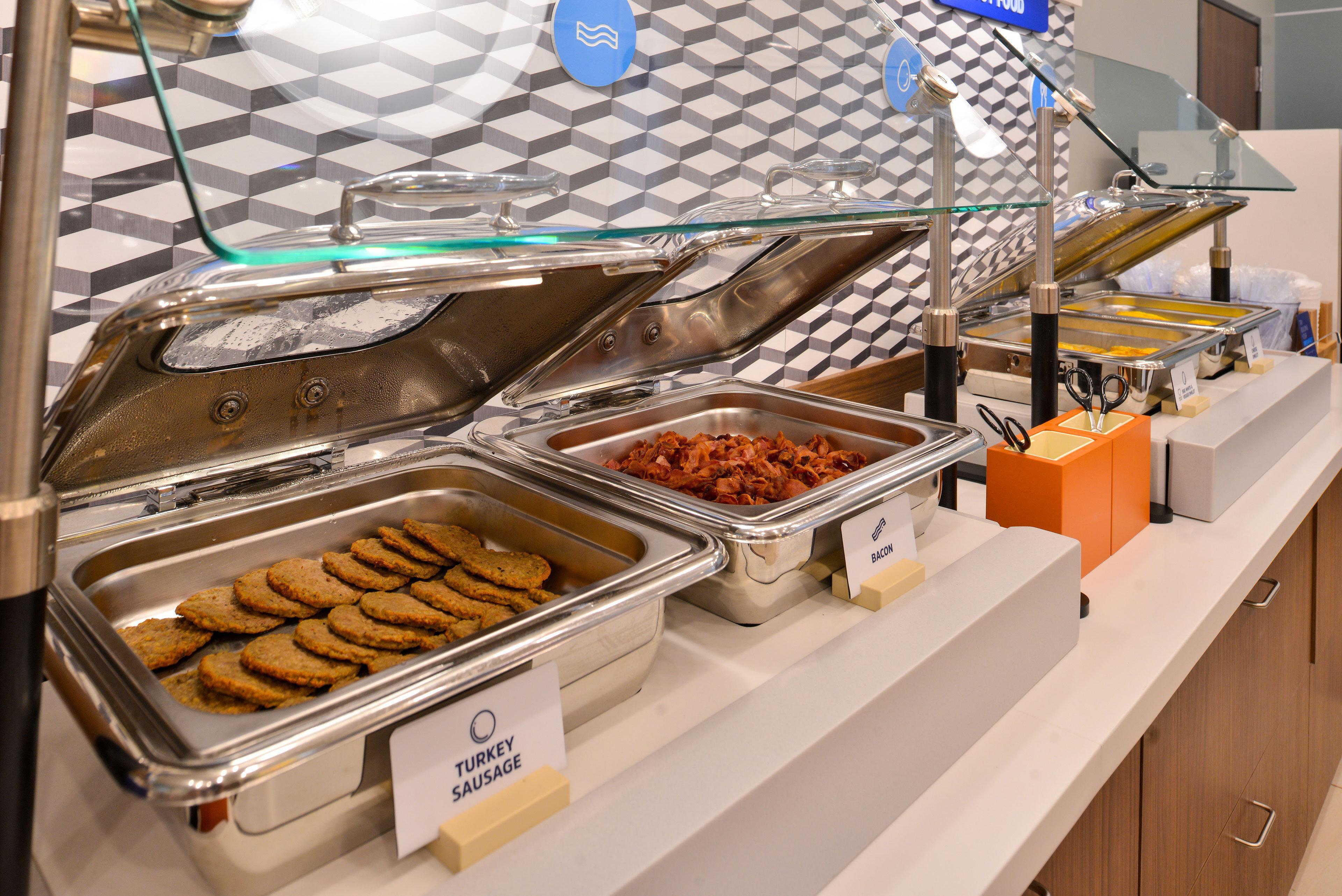 Holiday Inn Express Hotel & Suites Byram By Ihg Bagian luar foto