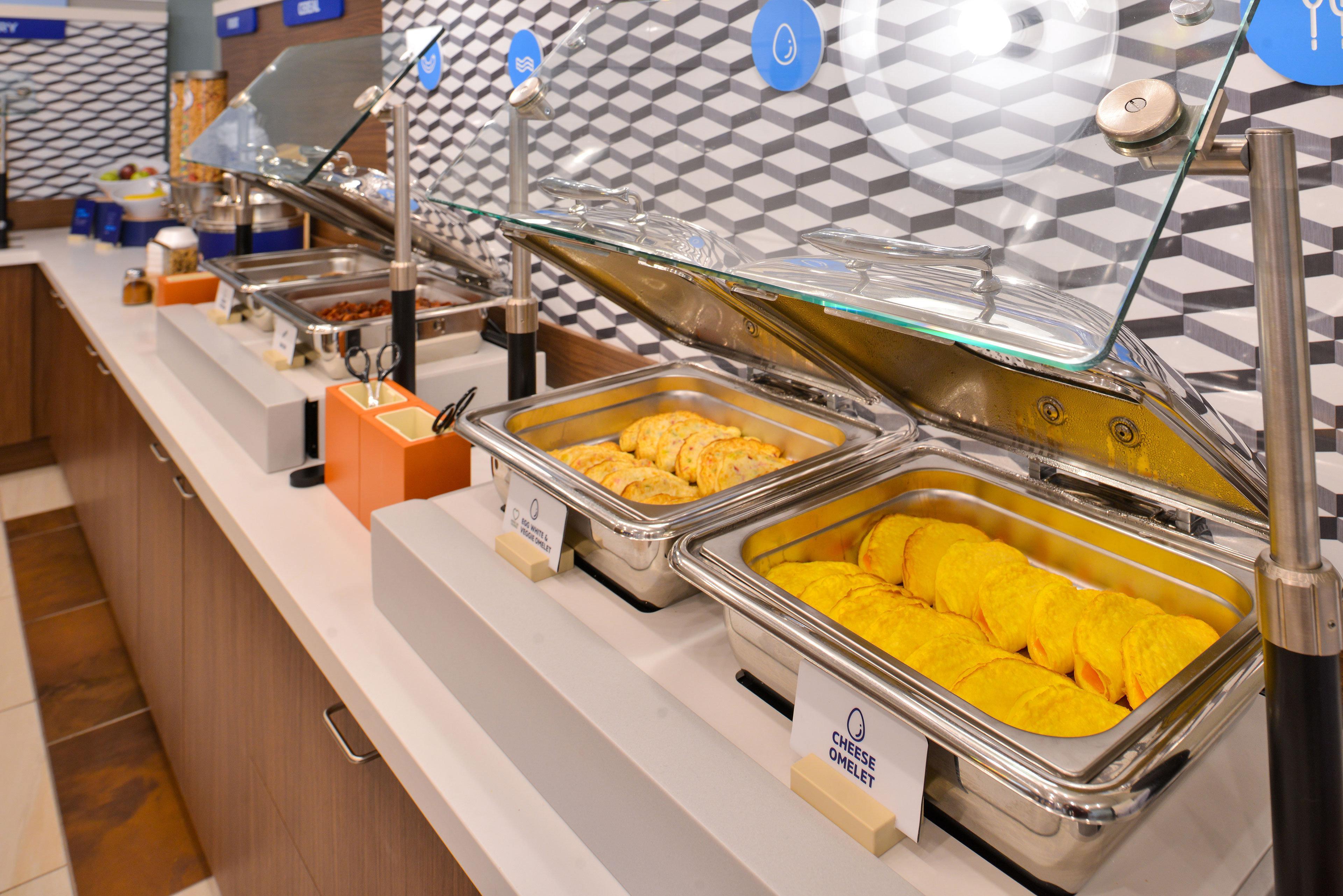 Holiday Inn Express Hotel & Suites Byram By Ihg Bagian luar foto